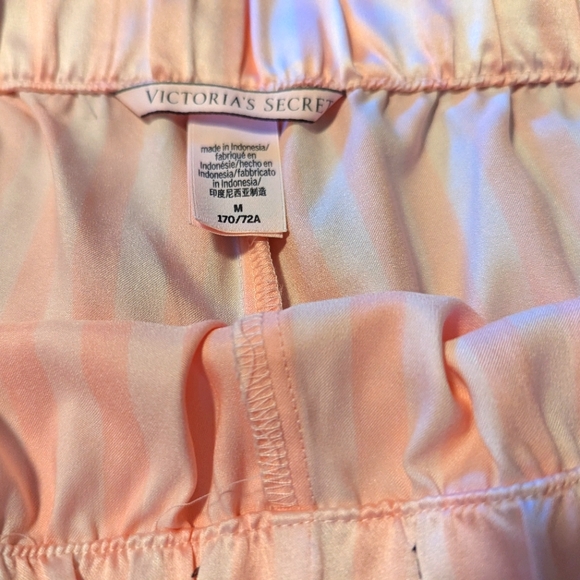 VS Pajamas Pink stripes 🤍🩷 M - Picture 6 of 7